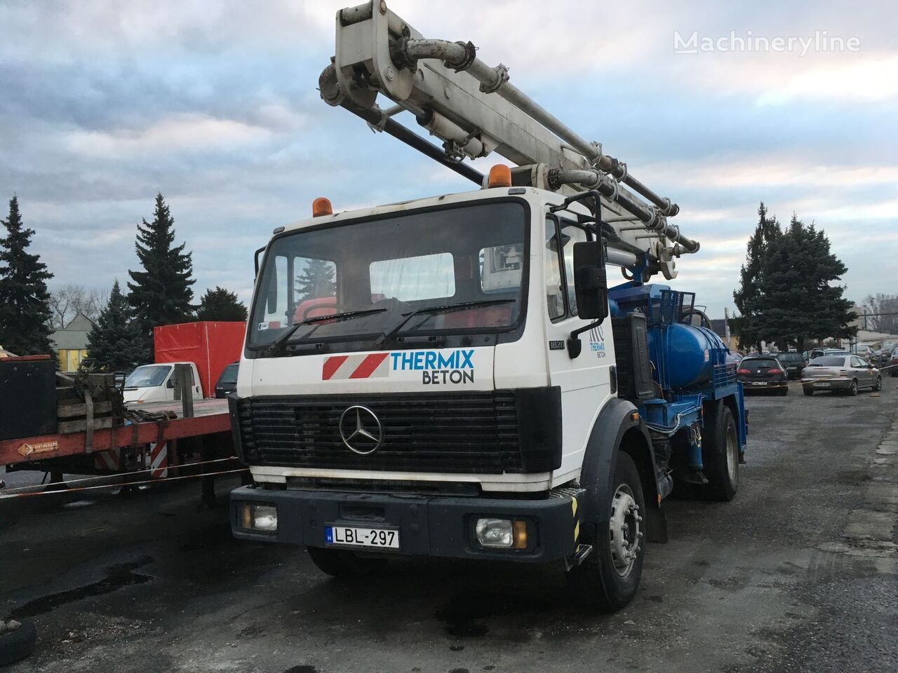 Schwing  auf Chassis Mercedes-Benz 1820 Betonpumpe