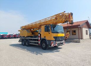 Luna GT40/32 auf Chassis Mercedes-Benz ACTROS 3336 Mobilkran