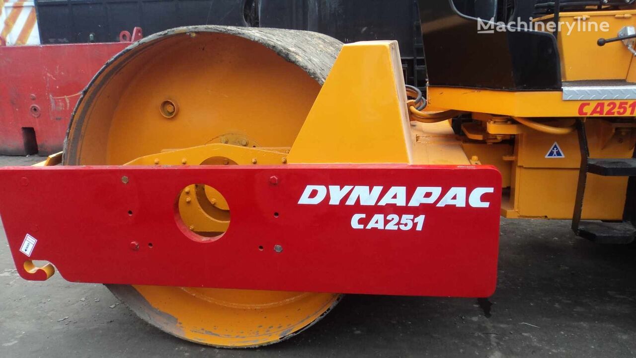Dynapac CA251D Walzenzug