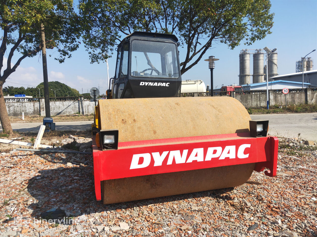 Dynapac CA301D Walzenzug