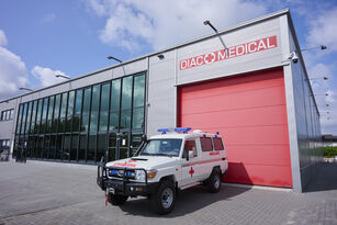 neuer TOYOTA Landcruiser VDJ78L Standard Ambulance 4×4 4.5 V8 (NEW) Rettungswagen